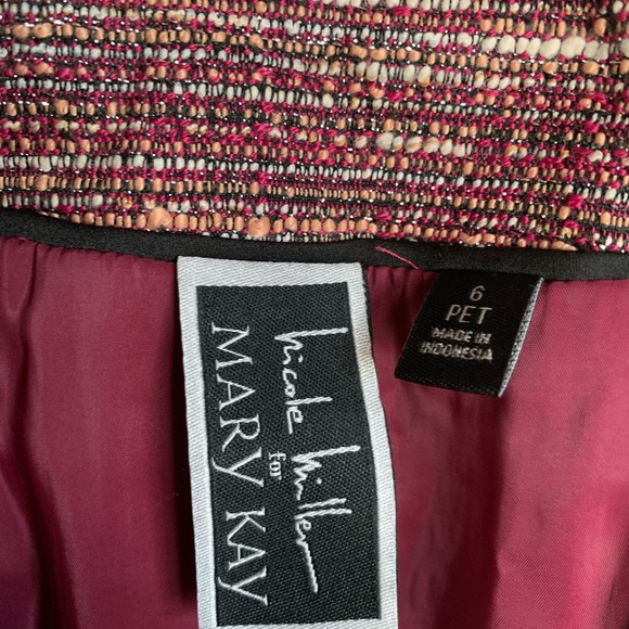 Nicole Miller for Mary Kay blazer size 6P - Picture 8 of 13